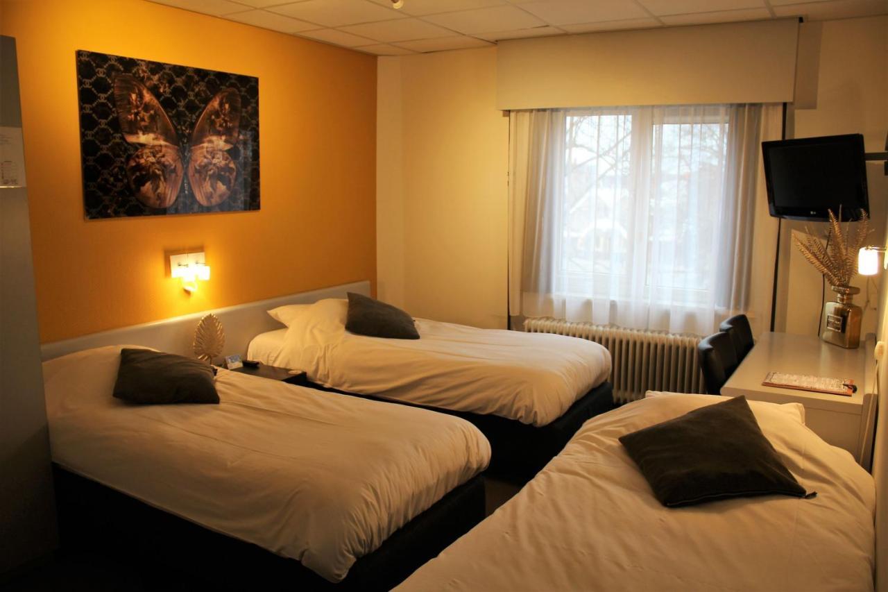 Hotel Restaurant De Jonge Heertjes Άαλσμιρ Εξωτερικό φωτογραφία