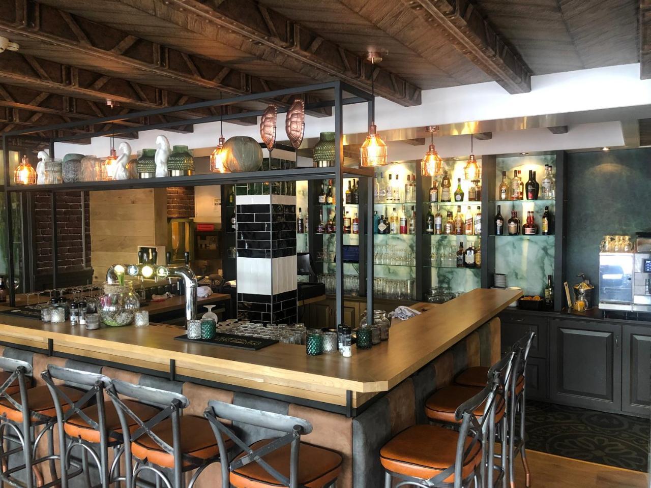 Hotel Restaurant De Jonge Heertjes Άαλσμιρ Εξωτερικό φωτογραφία